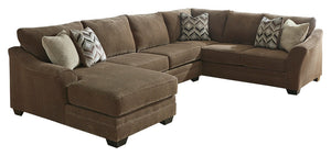Justyna Benchcraft 3-Piece Sectional with Chaise