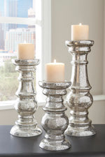 Rosario Signature Design by Ashley Candle Holder