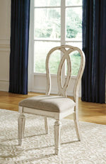 Realyn Signature Design by Ashley Dining Chair