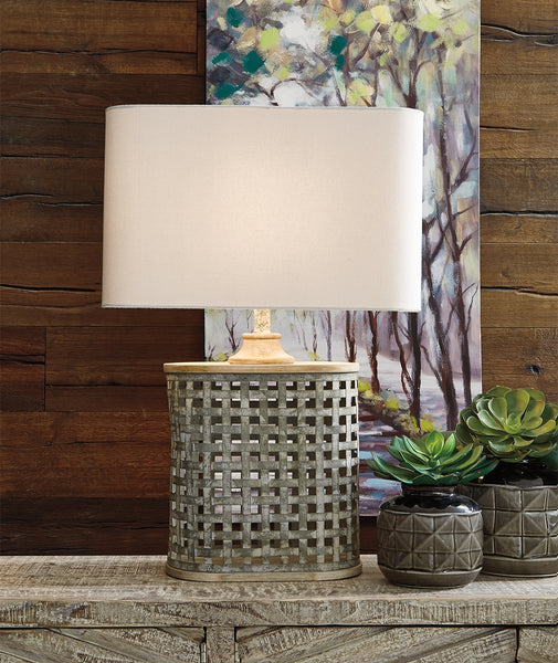 Deondra Signature Design by Ashley Table Lamp