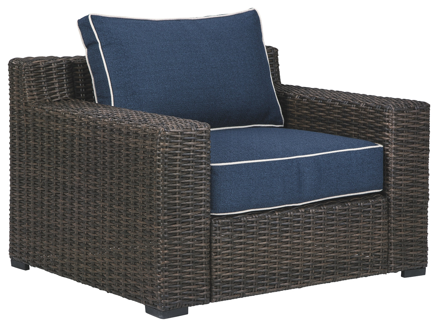 Grasson Lane Signature Design by Ashley Outdoor Lounge Chair