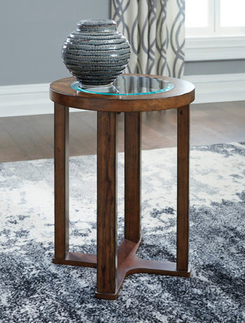 Hannery Signature Design by Ashley End Table