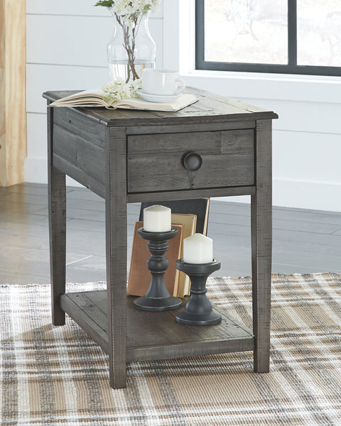 Borlofield Signature Design by Ashley End Table