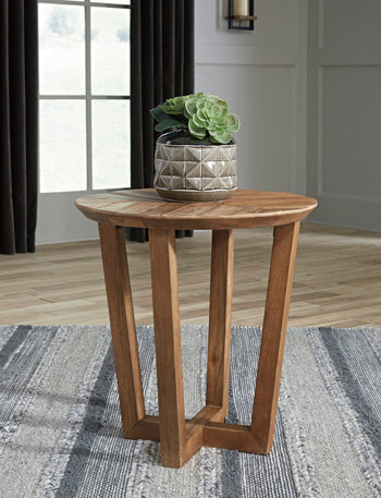 Kinnshee Signature Design by Ashley End Table