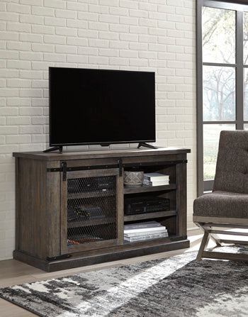 Danell Ridge Signature Design by Ashley TV Stand